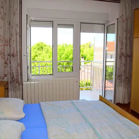 Near In Malinska-insel Krk 51543 Apartman